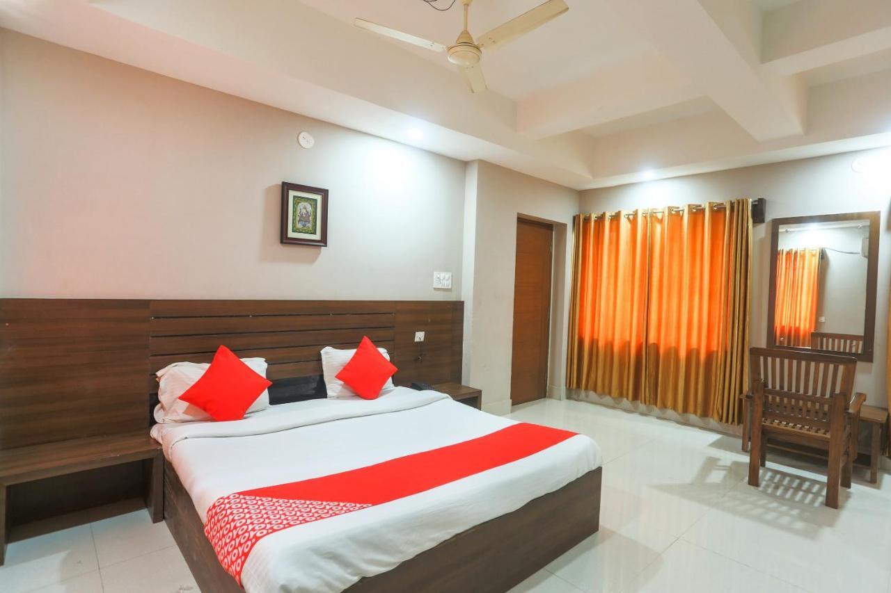 Oyo 61586 Hotel Narmada Bhavan Puri Exterior foto